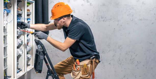 Best Local Electrician Companies  in Cedar Heights, MD
